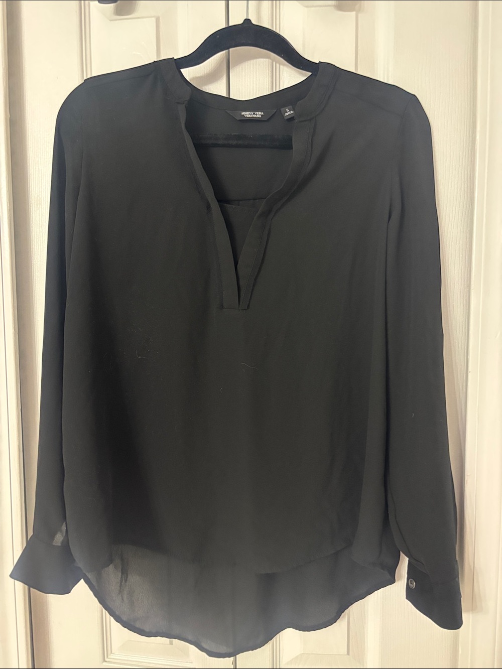 Simply Vera Vera Wang Black Long-Sleeve Split V-Neck Blouse